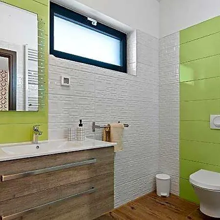 Leandra Comfortable Hotel 3*