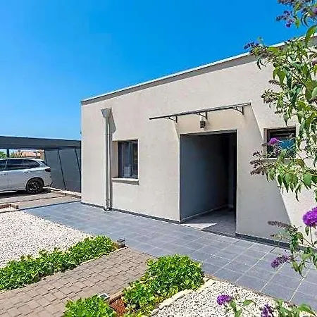 Leandra Comfortable Hotel Novigrad (Istria)