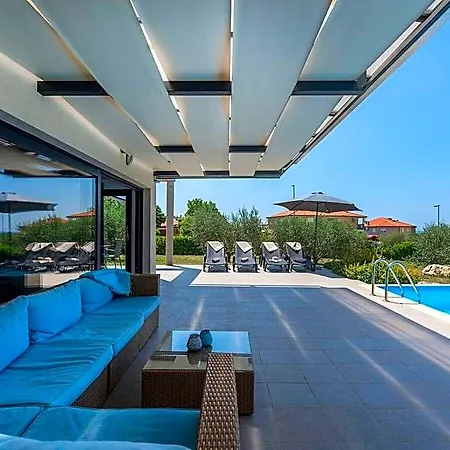 Leandra Comfortable 3*